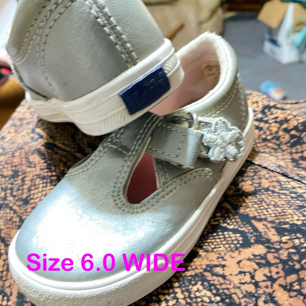 Toddler Keds size 6.0